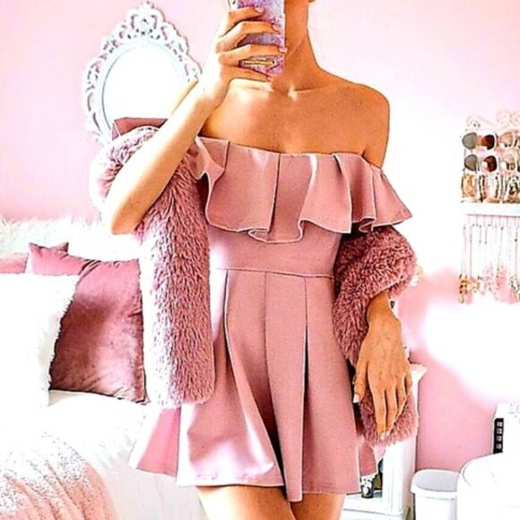 Off Shoulder Pink Romper - Picture 2 of 2